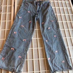 Discourse Kawaii innocent bow denim jeans with pink bows size 9‎ Croquette